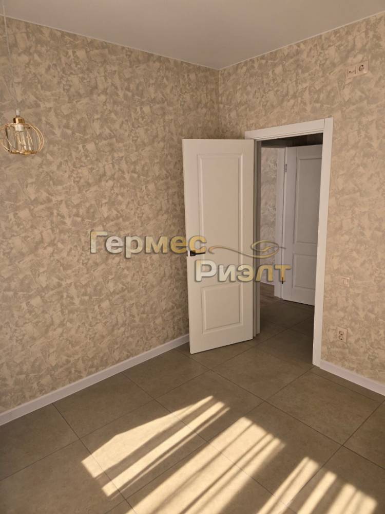bda5cf2f-ec8c-4833-95a9-d428688d6663